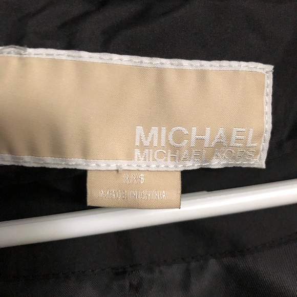 Michael Kors Black warm down jacket - Picture 13 of 16